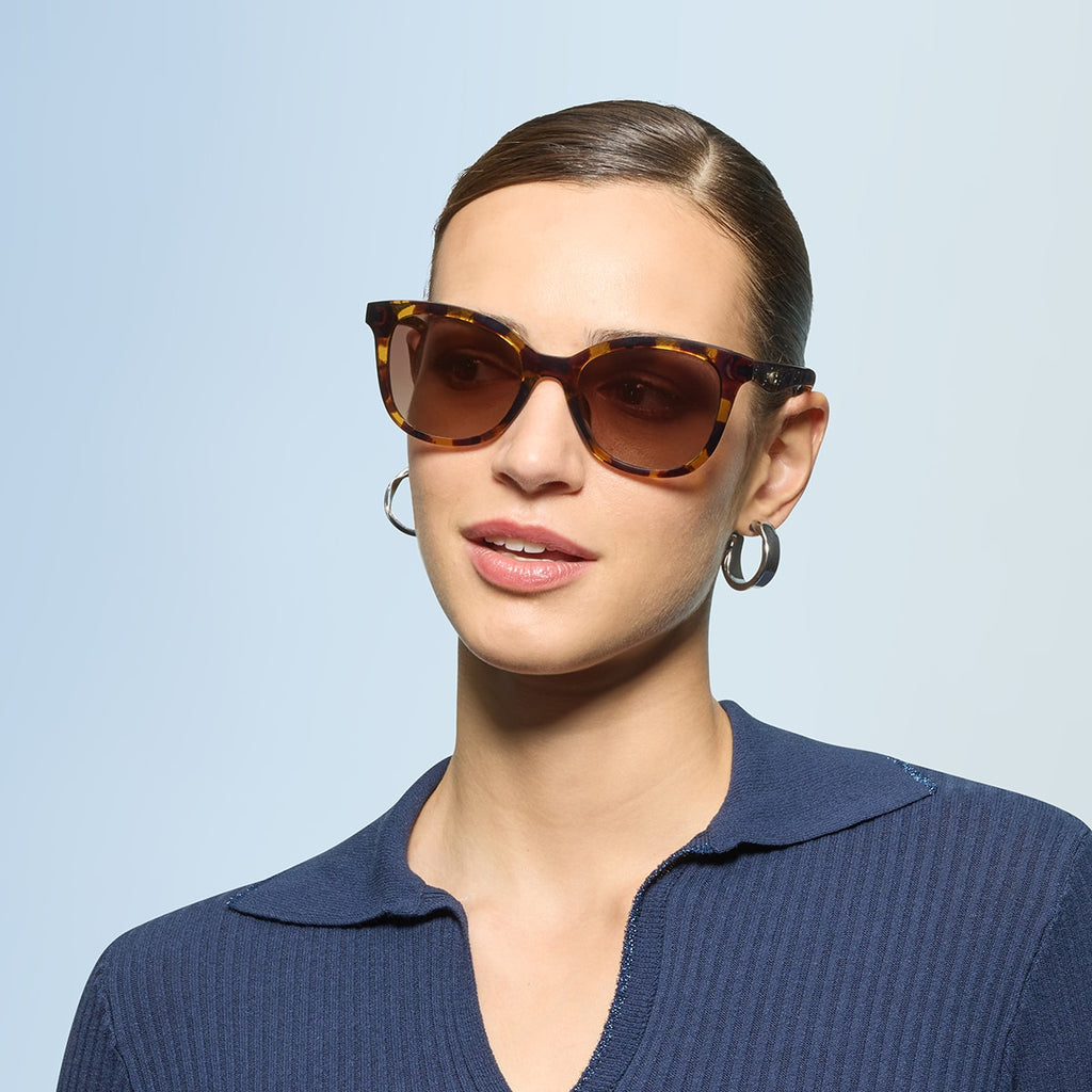 Coach HC8419U CAD25 Square Sunglasses - Dark Tortoise